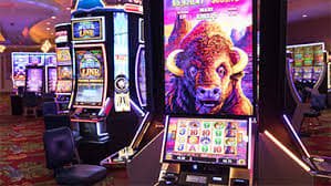 Live casino table games on ph365 com including baccarat and roulette for Philippines members